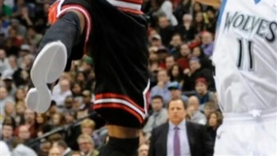 Bulls derrotó 111-100 a Timberwolves