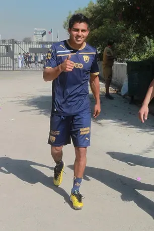 Cortés niega que exista crisis en Pumas