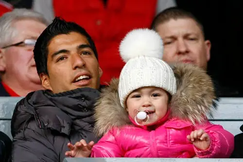 Luis Suárez regresa a la convocatoria del Liverpool