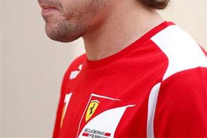 Alonso ironiza 'impunidad' de Rosberg