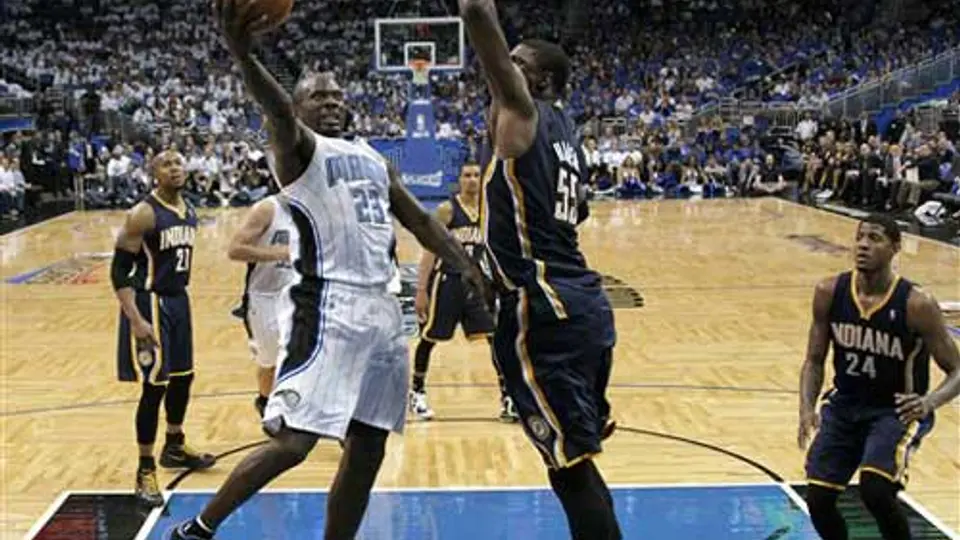 Pacers apalean al Magic y toman ventaja 2-1 en la serie