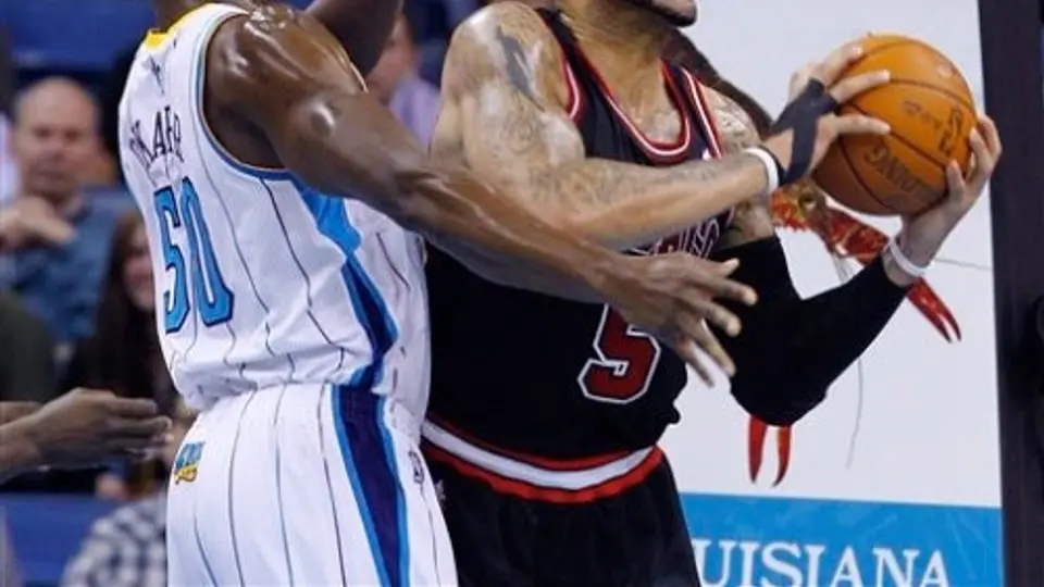 Ayón marca 6 puntos en paliza de Chicago 90-67 sobre Nueva Orleans