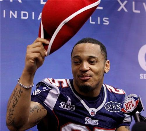 Jugadores de Patriotas atienden a la prensa durante el Día de Medios (FOTO: AP)