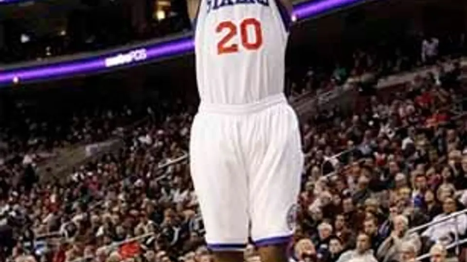 76ers superó sin problemas 96-73 a Pistons
