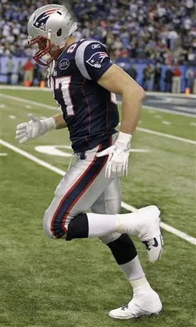 Gronkowski es operado del tobillo izquierdo