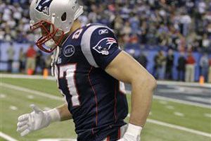 Gronkowski es operado del tobillo izquierdo