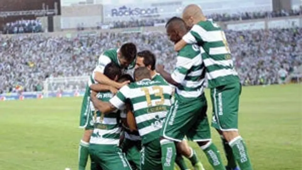 Santos vence a Rayados y se proclama campeón del C 2012