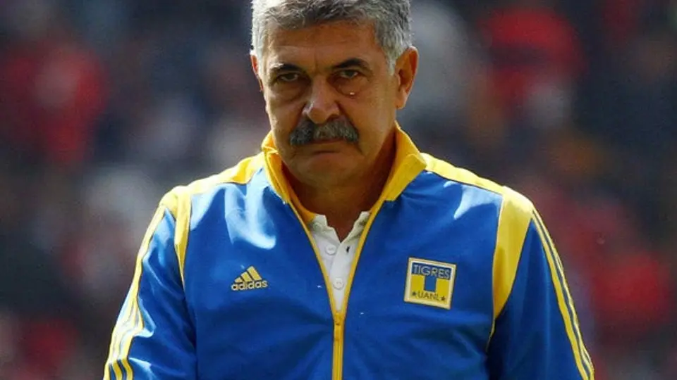 Tuca reconoce que hay una posibilidad de un refuerzo