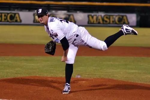 Yaquis debutan con derrota en la Serie del Caribe