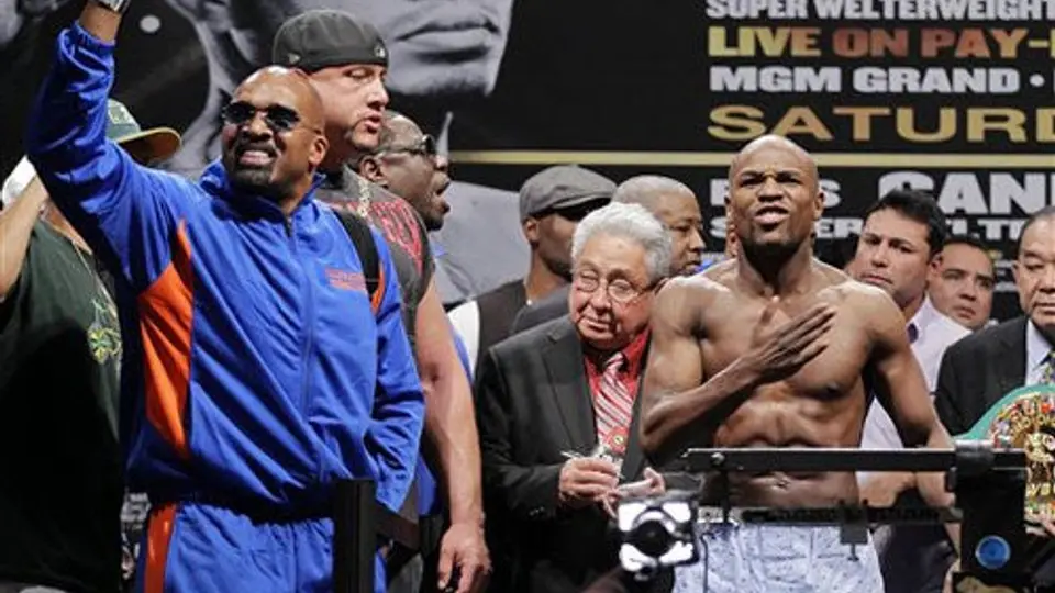 Mayweather ganará 32 mdd por pelea con Cotto