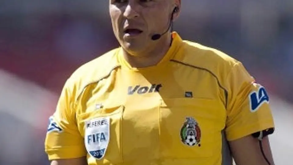 Chacón dirigirá la Vuelta del Once Caldas vs Internacional