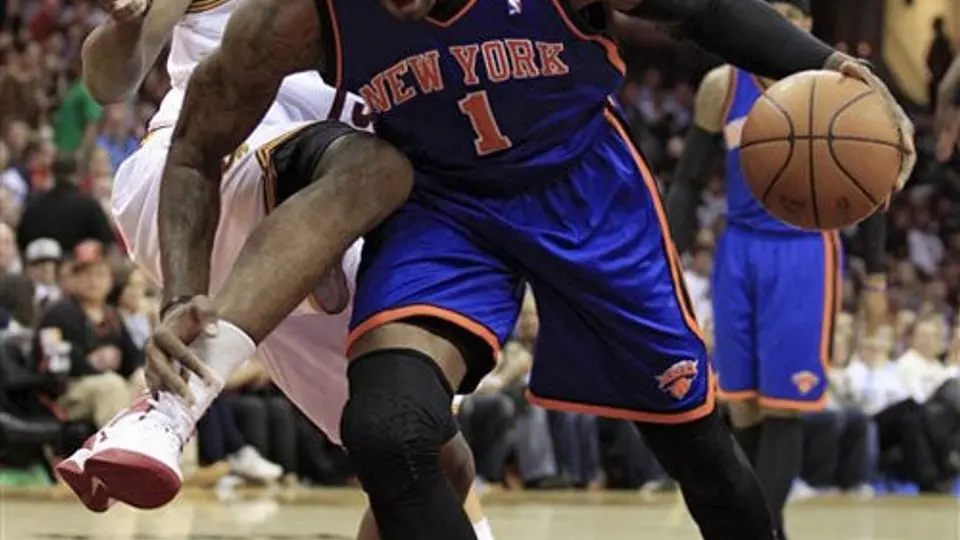 Cavaliers sorprenden a Knicks
