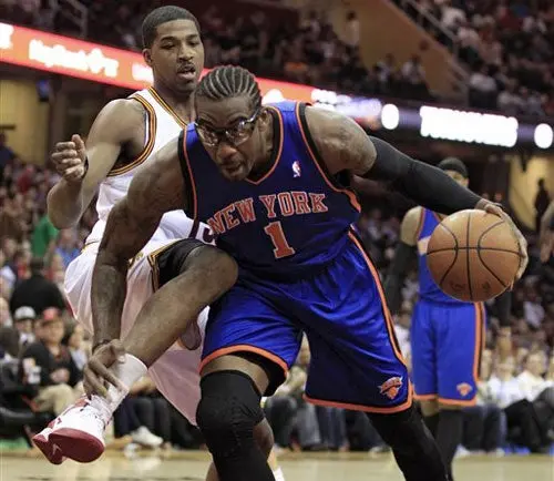 Cavaliers sorprenden a Knicks