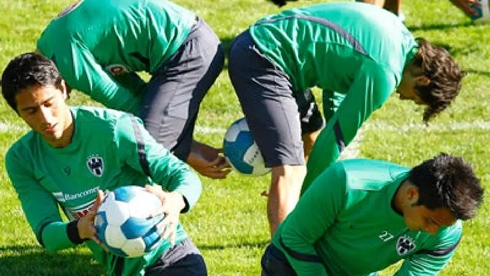 Monterrey regresó a los entrenamientos sin Chupete