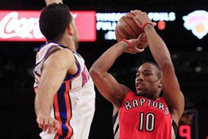 Raptors vencen sufridamente a Knicks 90-85