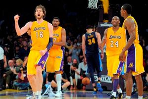 Pau Gasol guía a Lakers a Semifinales