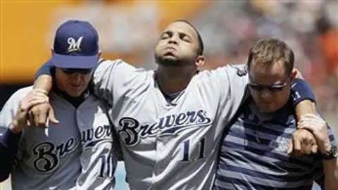 Alex González, fuera toda la campaña