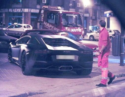 El auto, con un costo de 350 mil Euros dejó 'tirado' al portugués. FOTO: Grosby Group