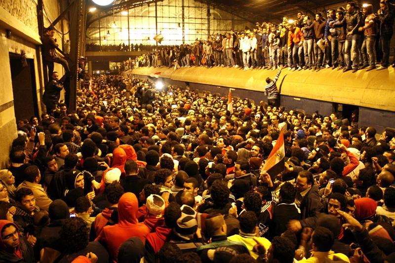 Los seguidores del club de Port Said se llegaron al lugar. FOTO: EFE