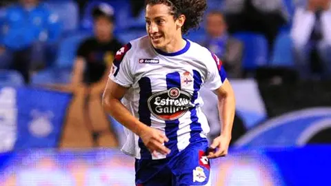 Guardado brinda asistencia de gol en victoria del Depor