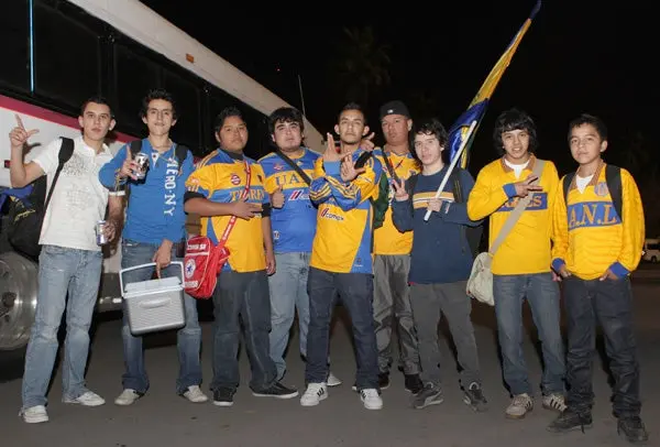 Primera invasión'  felina del Clausura 2012