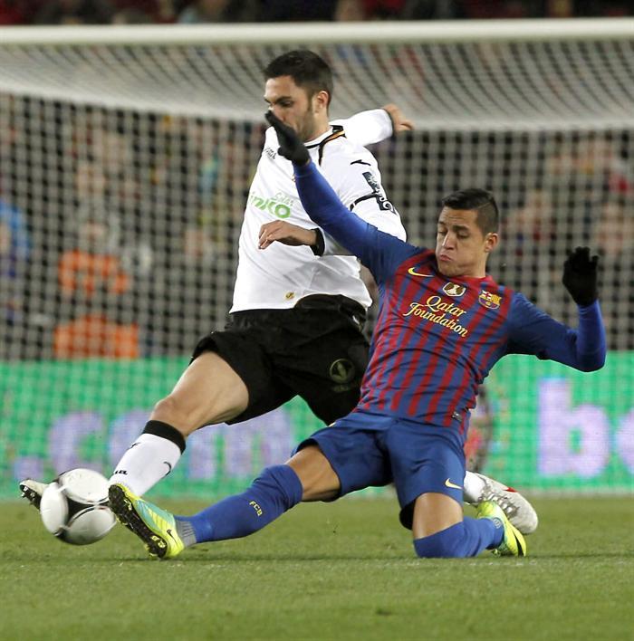 La escuadra de Valencia fue por los goles. FOTO: EFE