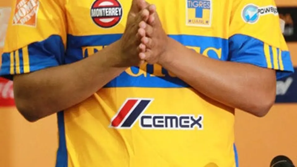 Elías Hernández fue presentado oficialmente por Tigres