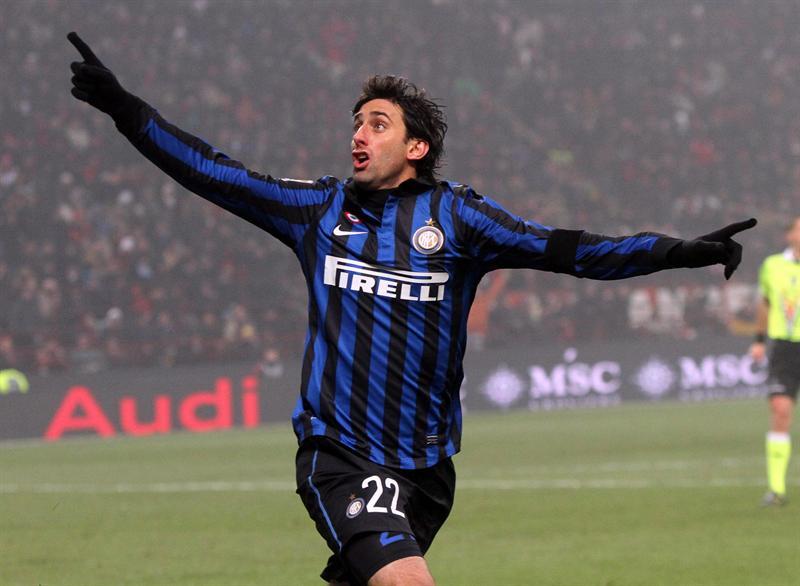 El Inter derrota al Milan con gol de Diego Milito al minuto 54. FOTO: EFE