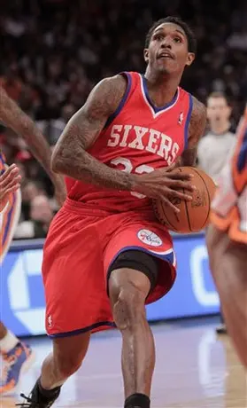 76ers propinan su quinta derrota en fila a Knicks
