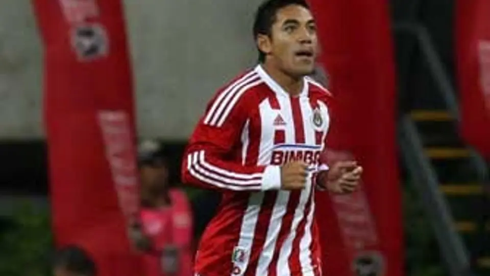 Marco Fabián defiende a Quirarte: "los culpables somos nosotros"