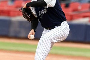 Sultanes van por el título