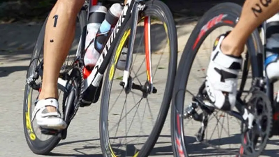 Francisco Serrano gana segundo lugar en la Copa Continental