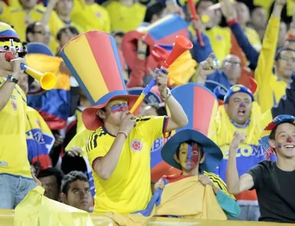 Colombia contrató un chamán para que no lloviera en el mundial