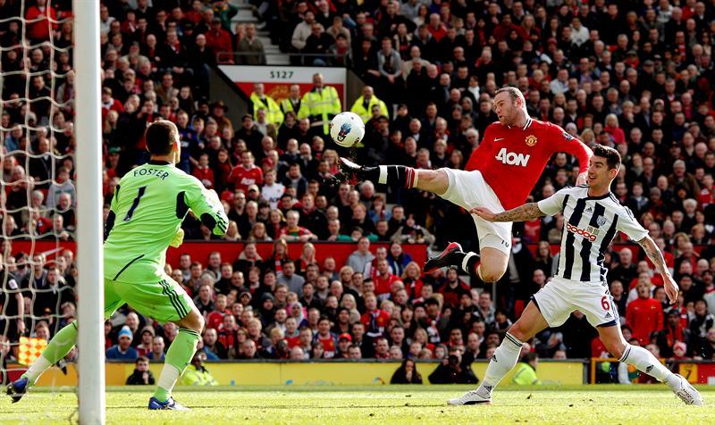Con dos tantos de Rooney, el equipo vance al West Bromwich. FOTO: EFE