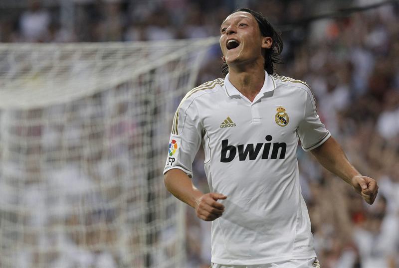 Özil celebra su tanto | EFE