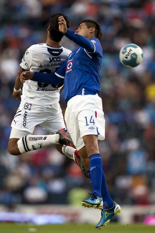 Un duelo muy disputado. FOTO: MEXSPORT