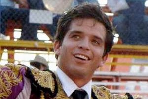 El Chihuahua' triunfó en la Plaza México