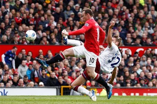 Los 'Red Devils' mantienen la distancia con el City. FOTO: AP