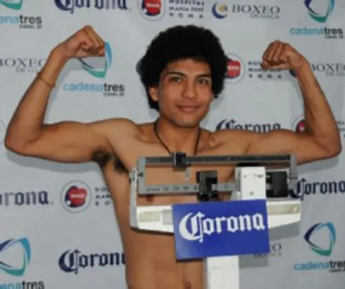 Sal Sánchez se impone a Beltrán