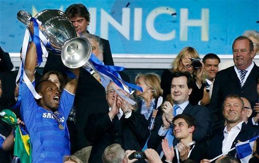 Chelsea disfruta su primer título en Champions | AP