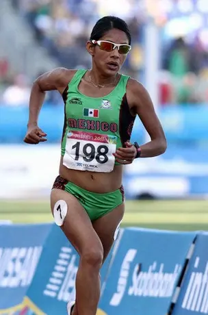 Marisol Romero y Erick Mose vencen en Maratón de Torreón