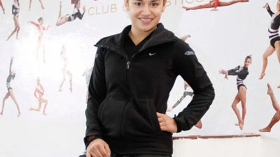 Aconseja Chelly a Elsa rumbo a Juegos Olímpicos