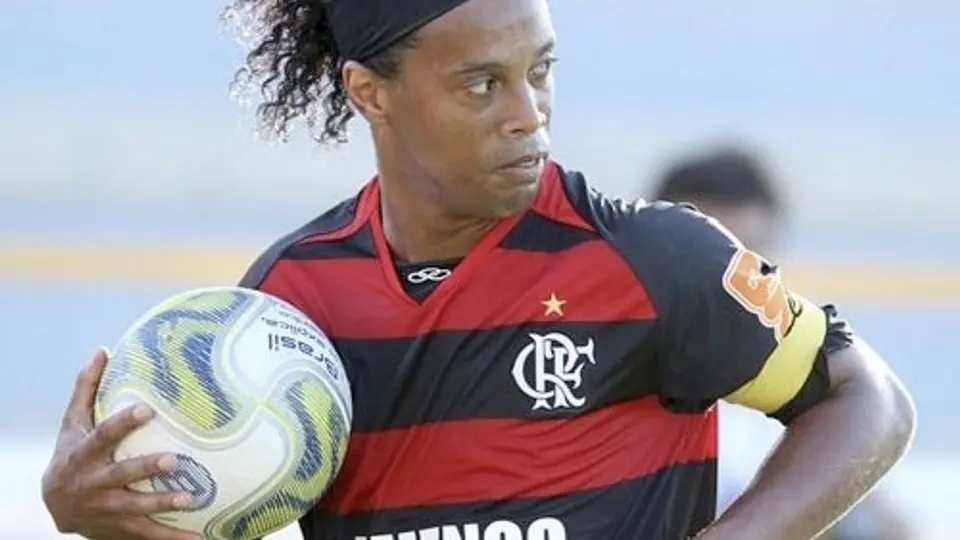 Ronaldinho, condecorado como Forjador del Deporte'