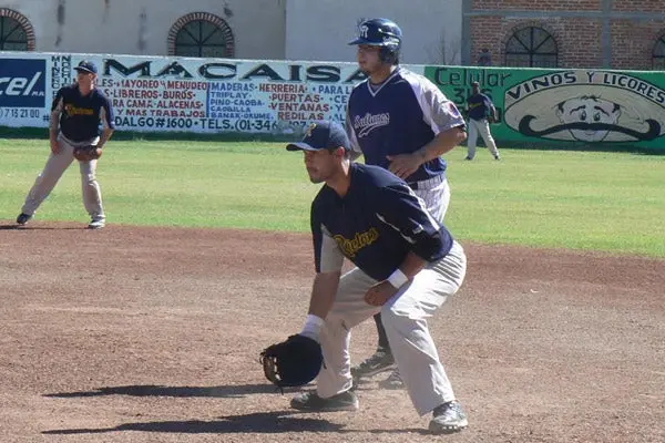 Apalean a Sultanes en Jalisco