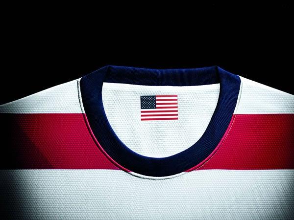 (IMAGEN TOMADA DE www.footballshirtculture.com)
