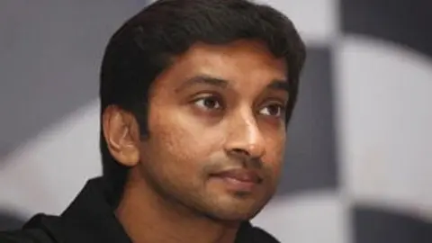 Director de HRT asegura que Karthikeyan piloteará toda la temporada