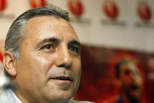 Hristo Stoichkov vuelve a ser director técnico
