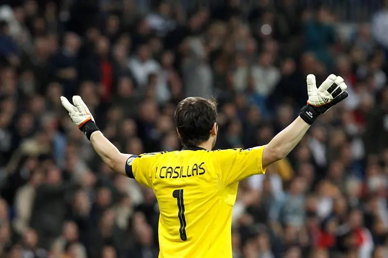 Casillas se lamenta desde su portería. FOTO: EFE