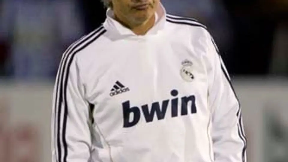 Mourinho asegura que prefiere ganar la Liga