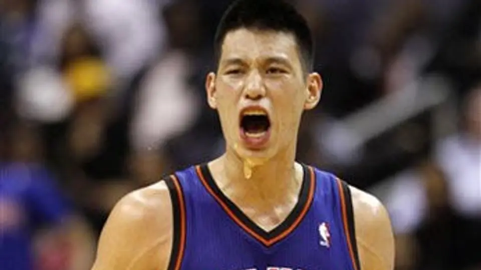 Mayweather minimiza a Jeremy Lin en Twitter